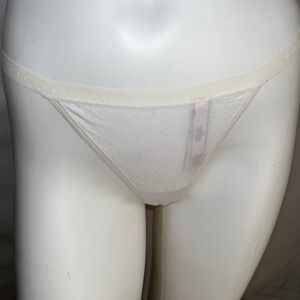Victoria’s Secret white cotton v-string thong panty M